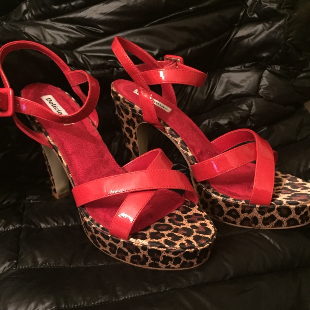 Delicious Red and Leopard print heels